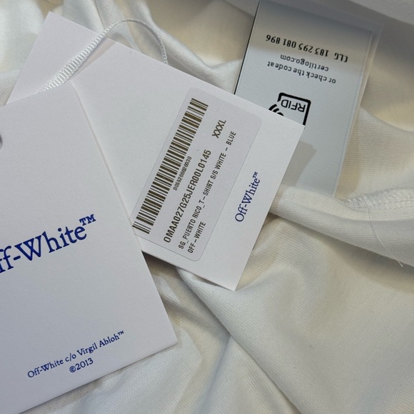 Off-White Exclusive Store  lWhite and Black  Graphic T-Shirt  Puerto Rico - Picture 5 of 7